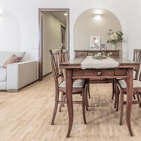 Stunning View Lakeside Apartment - Larihome A11 Gravedona Exterior photo