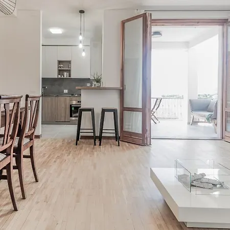 Stunning View Lakeside Apartment - Larihome A11 Gravedona Exterior photo