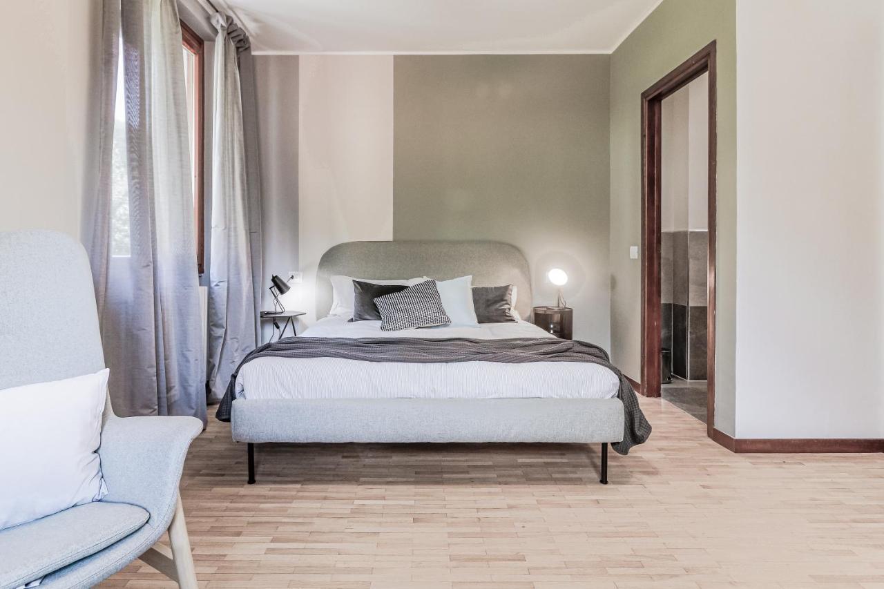 Stunning View Lakeside - Larihome A11 Appartement Gravedona